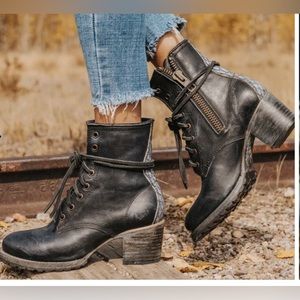 FREEBIRD CAVALIER size 10